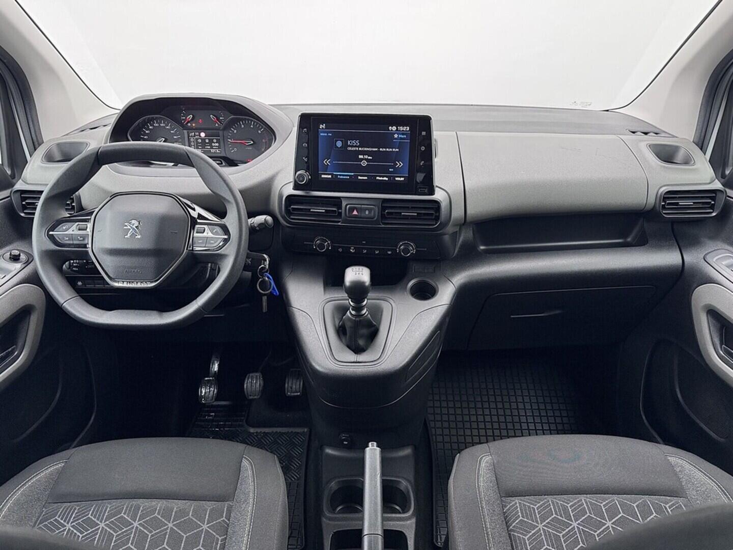 O419V08029_18.webp_RIFTER Active pack 1.5 BlueHDI 96 kW manuál