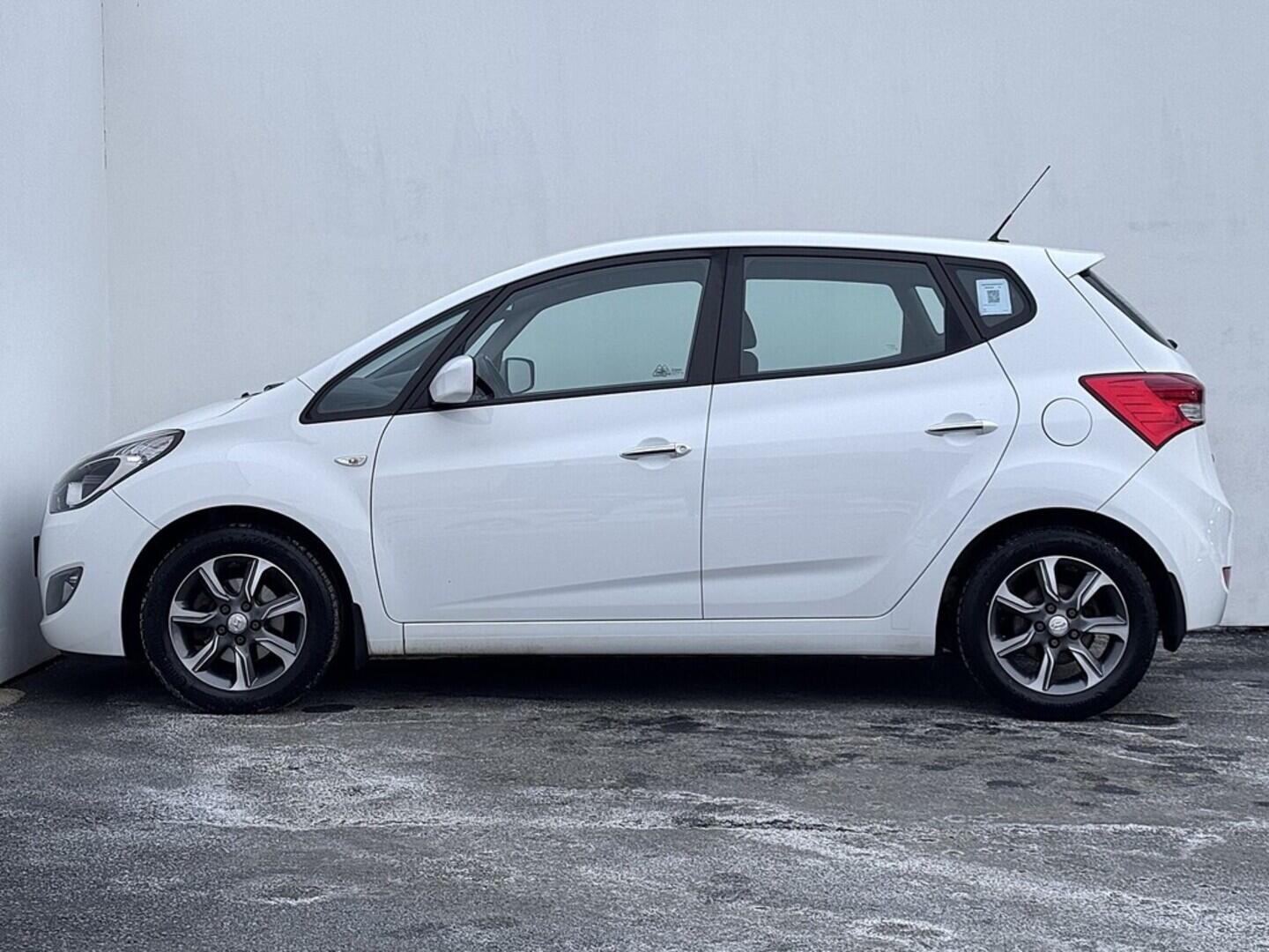 O419V08034_12.webp_IX20 . 1.6 G4FC 91 kW manuál, DPH