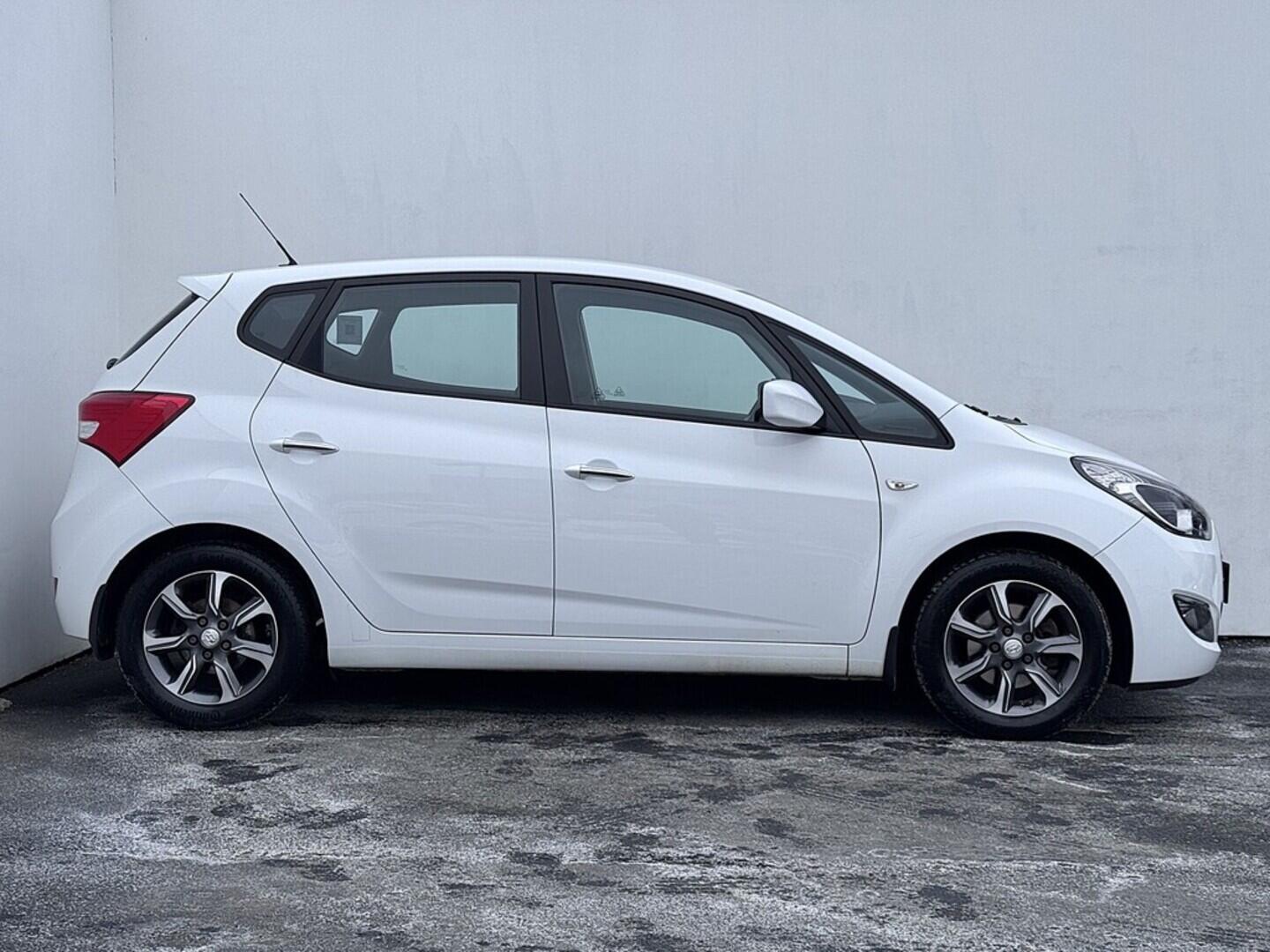 O419V08034_16.webp_IX20 . 1.6 G4FC 91 kW manuál, DPH