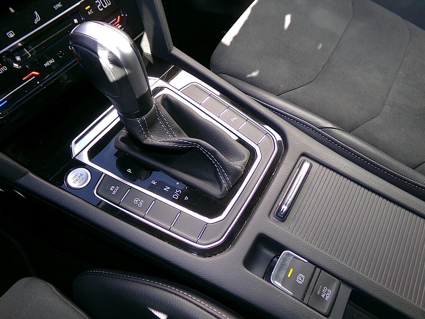 O419V08037_33.webp_ARTEON R-line 2.0 TDI 147 kW automat, DPH