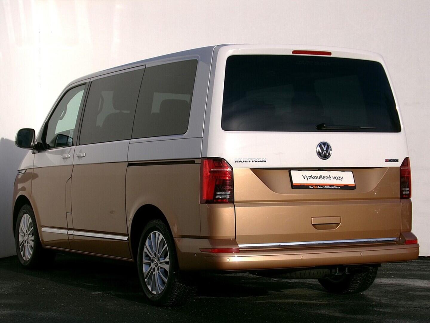 O419V08040_15.webp_MULTIVAN Highline 2.0 TDI 150 kW automat, DPH