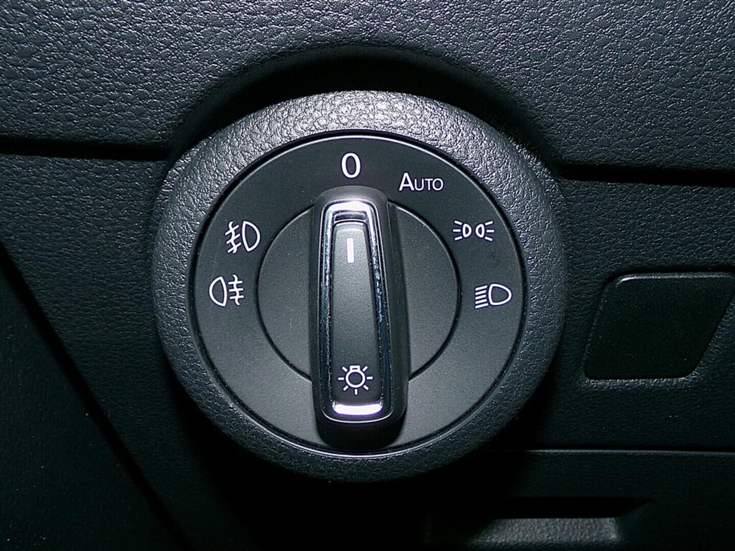 O419V08040_22.webp_MULTIVAN Highline 2.0 TDI 150 kW automat, DPH