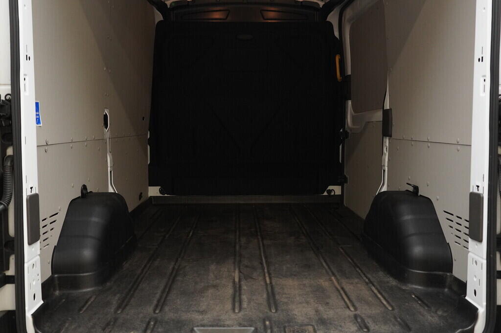 O419V08043_28.webp_TRANSIT L2H2 2.0 TDCi 96 kW manuál, DPH