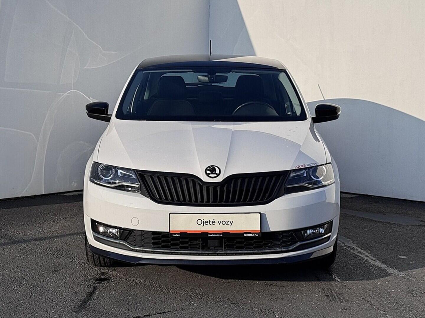 O419V08045_13.webp_RAPID Style 1.0 TSI 81 kW manuál