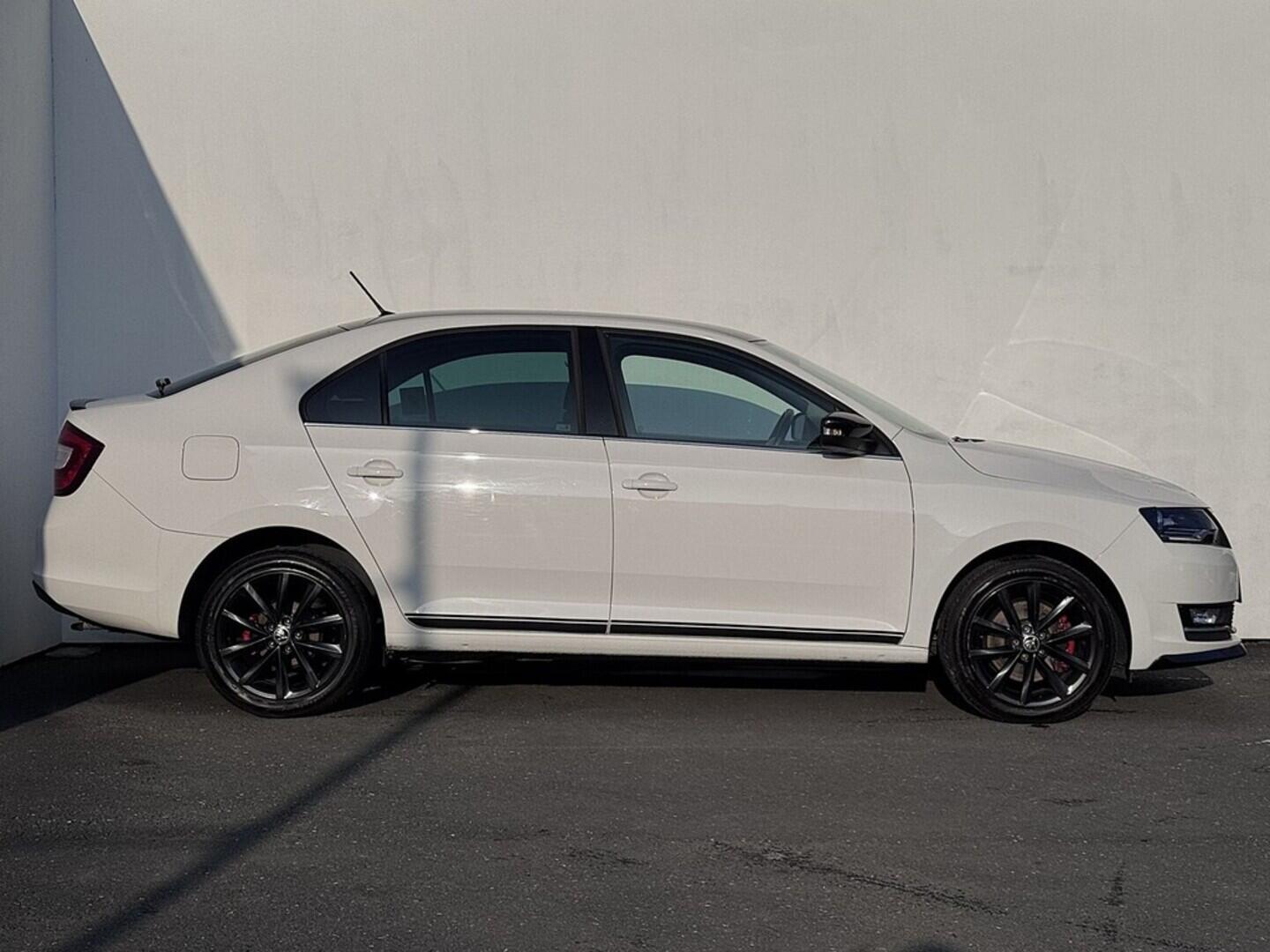 O419V08045_16.webp_RAPID Style 1.0 TSI 81 kW manuál