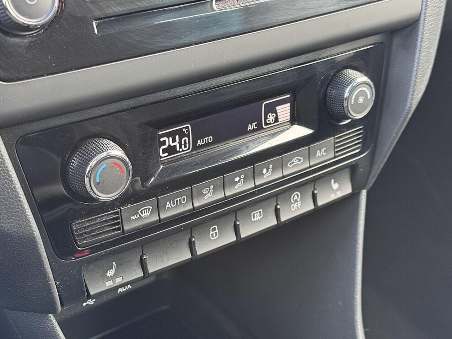 O419V08045_29.webp_RAPID Style 1.0 TSI 81 kW manuál