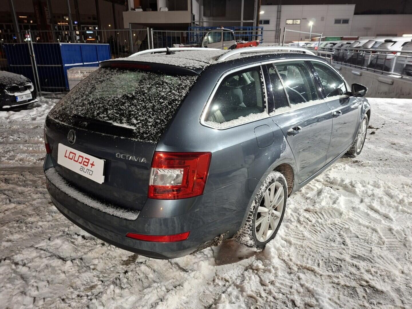 O419V08050_11.webp_OCTAVIA Elegance 1.6 TDI 77 kW automat