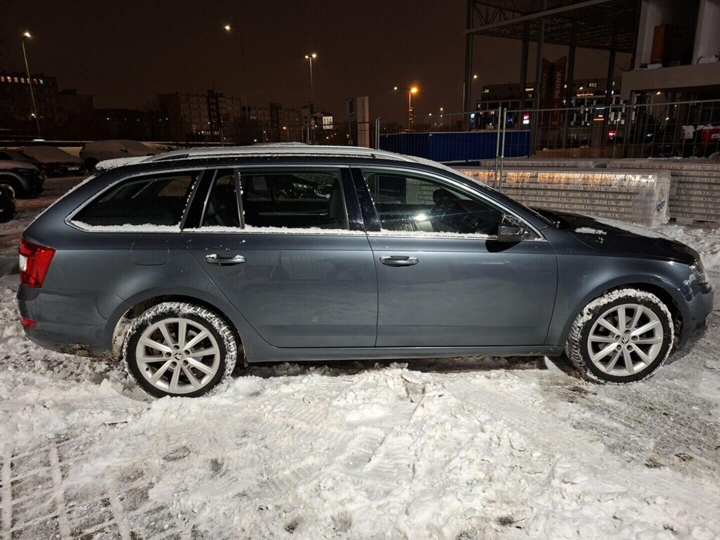 O419V08050_12.webp_OCTAVIA Elegance 1.6 TDI 77 kW automat