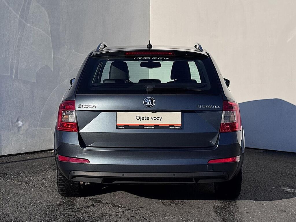 O419V08050_17.webp_OCTAVIA Elegance 1.6 TDI 77 kW automat