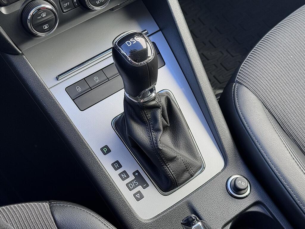 O419V08050_29.webp_OCTAVIA Elegance 1.6 TDI 77 kW automat