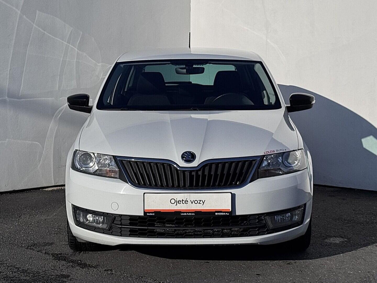 O419V08051_13.webp_RAPID  1.6 TDI 85 kW manuál, DPH