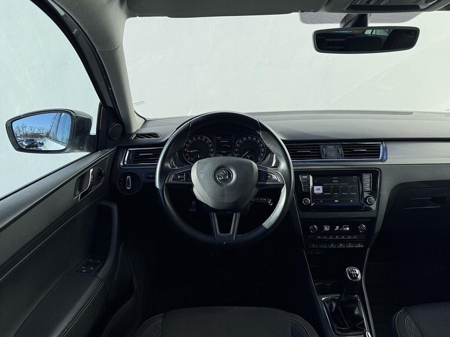 O419V08051_23.webp_RAPID  1.6 TDI 85 kW manuál, DPH