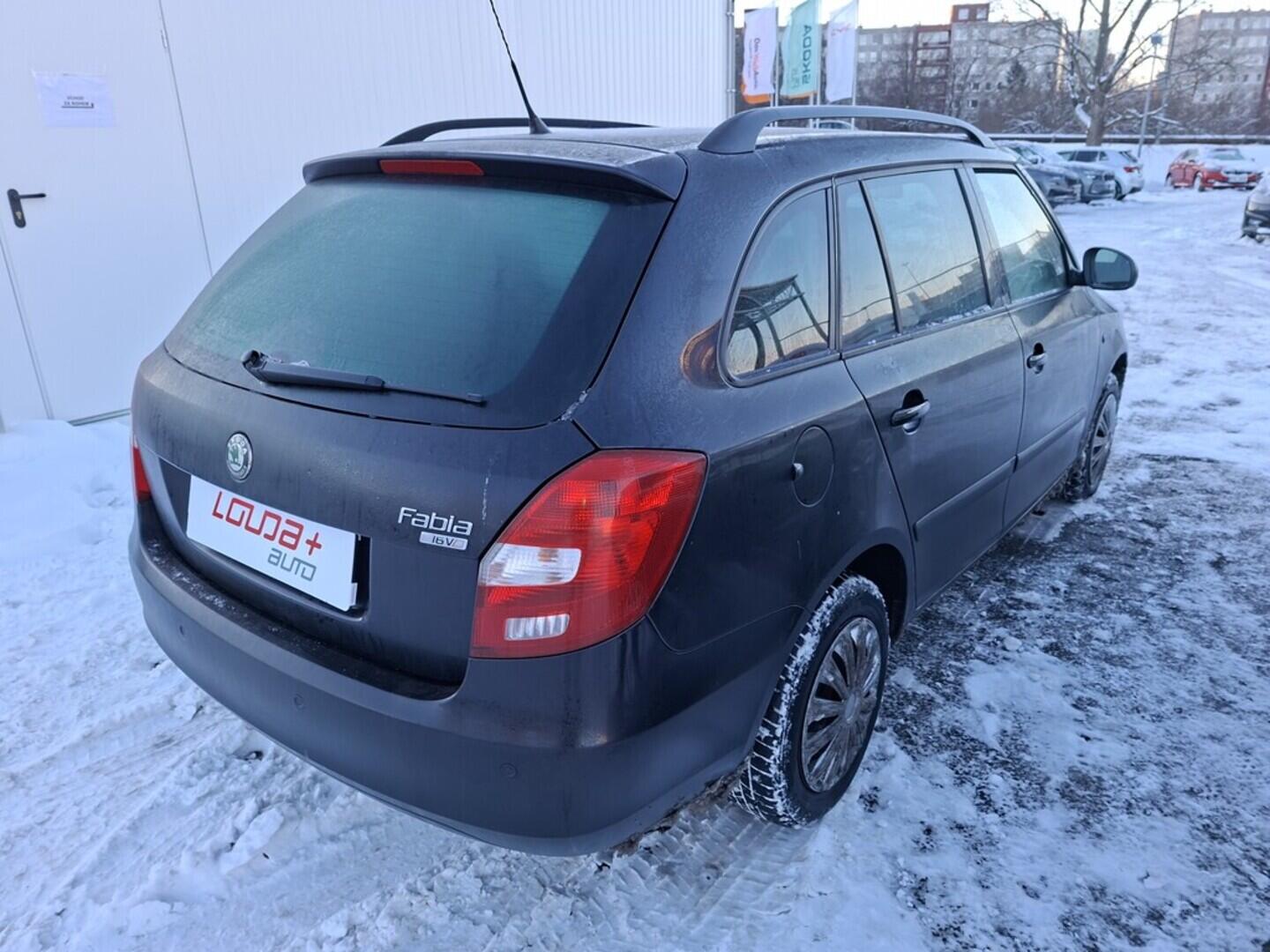 O419V08052_11.webp_FABIA Sport 1.6 MPI 77 kW manuál