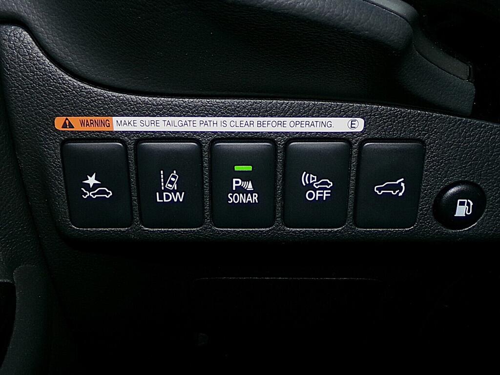 O419V08055_23.webp_OUTLANDER Intense+ 2.4 MIVEC 99 kW automat