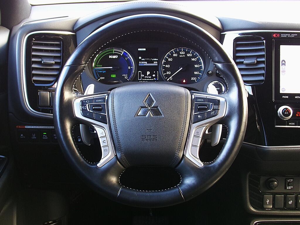 O419V08055_24.webp_OUTLANDER Intense+ 2.4 MIVEC 99 kW automat