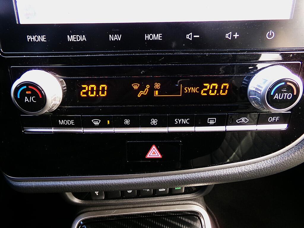 O419V08055_30.webp_OUTLANDER Intense+ 2.4 MIVEC 99 kW automat