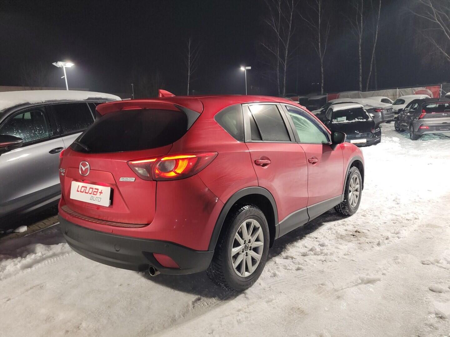 O419V08058_11.webp_CX-5 Revolution Top 2.0 Skyactive 118 kW manuál