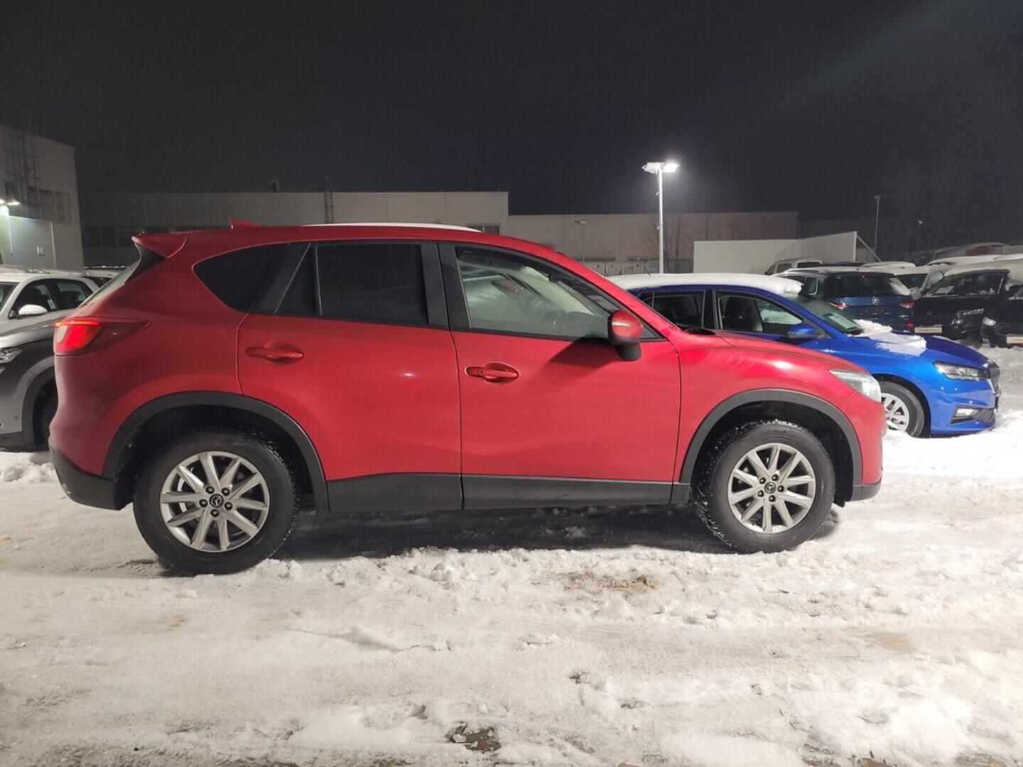 O419V08058_12.webp_CX-5 Revolution Top 2.0 Skyactive 118 kW manuál