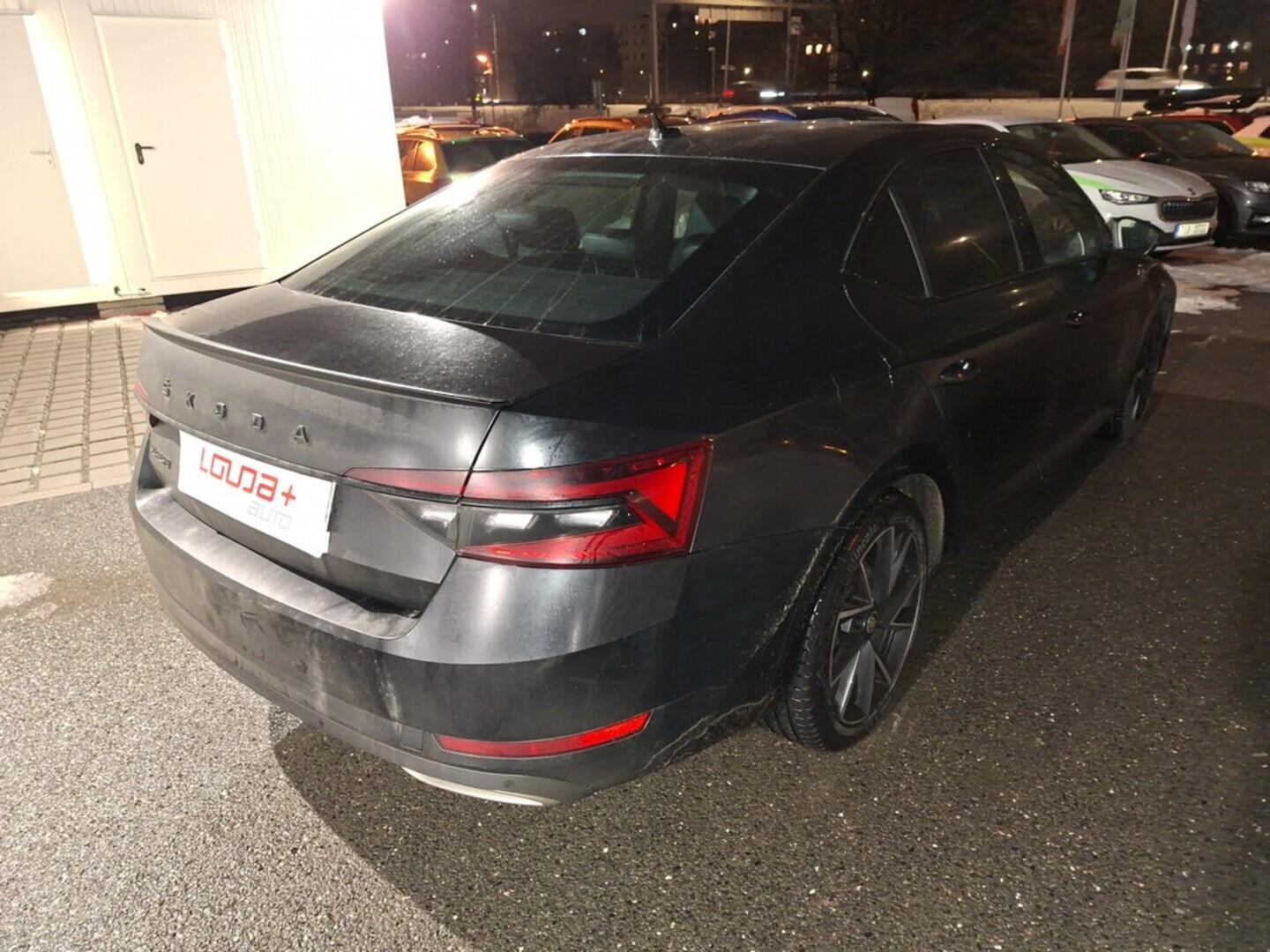 O419V08063_11.webp_SUPERB SportLine 2.0 TDI 147 kW automat, DPH