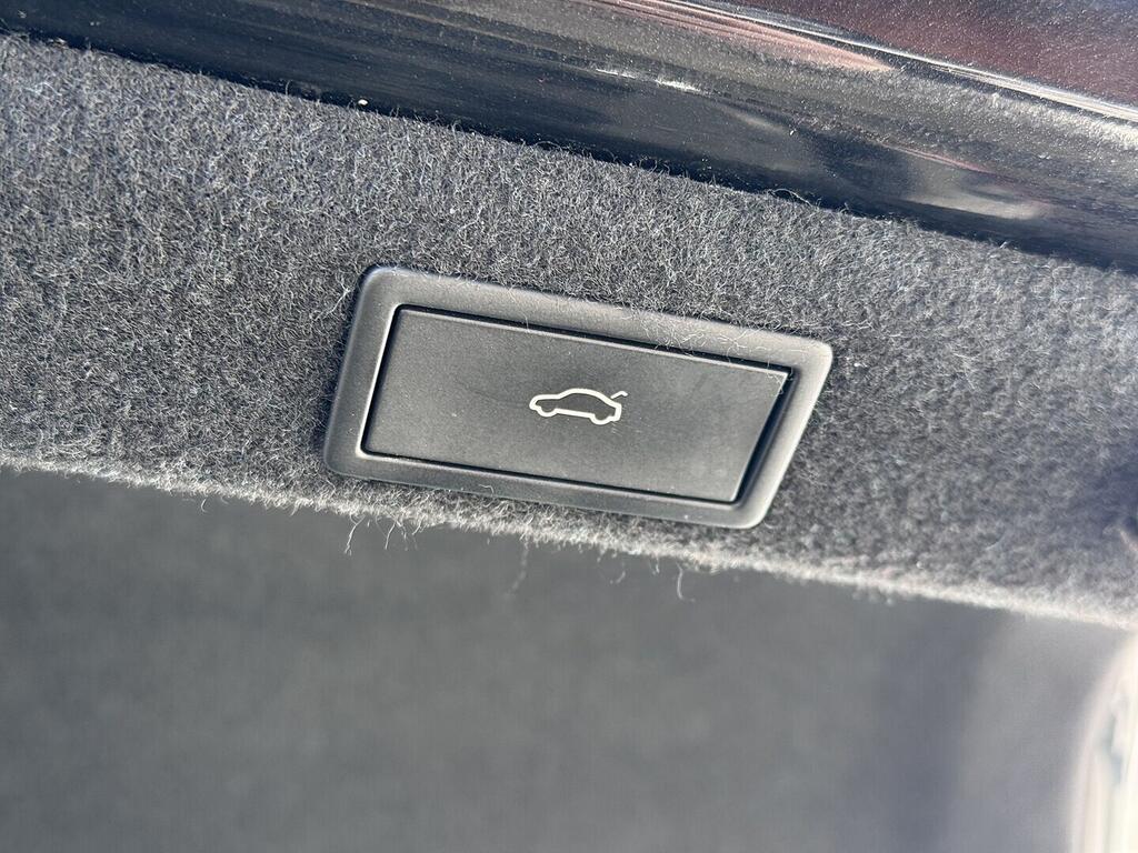 O419V08063_33.webp_SUPERB SportLine 2.0 TDI 147 kW automat, DPH