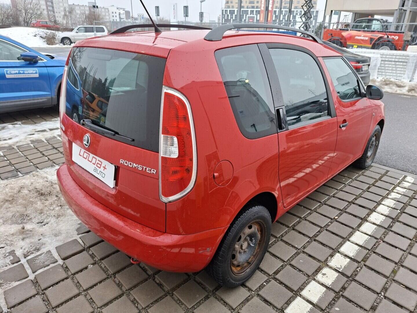 O419V08064_11.webp_ROOMSTER Active Fresh 1.4 TSI 63 kW manuál, DPH