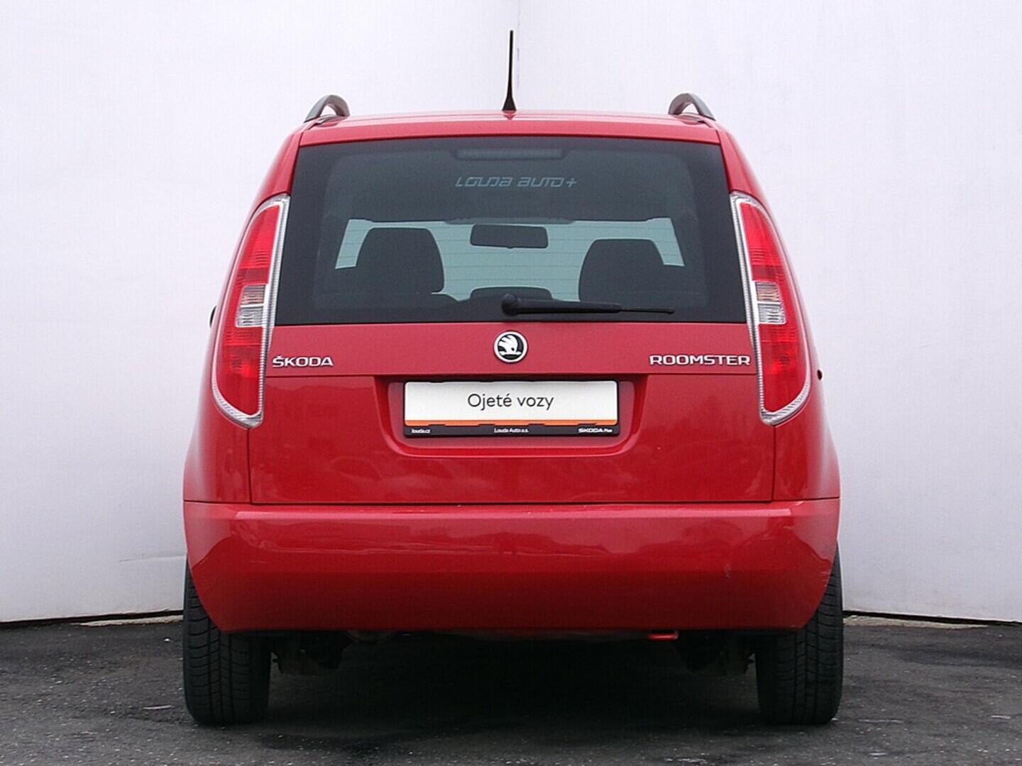 O419V08064_17.webp_ROOMSTER Active Fresh 1.4 16V 63 kW manuál, DPH