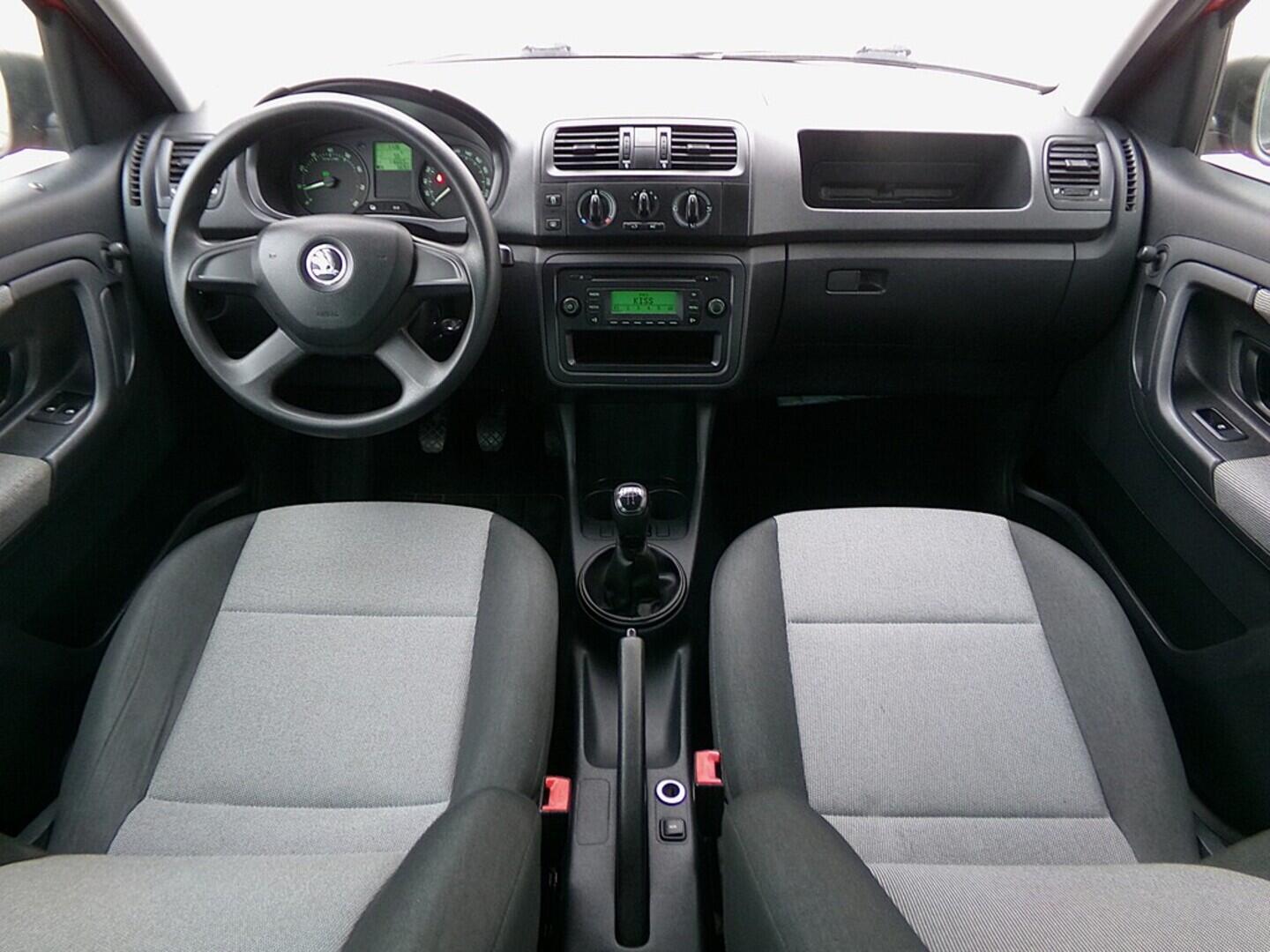 O419V08064_18.webp_ROOMSTER Active Fresh 1.4 16V 63 kW manuál, DPH