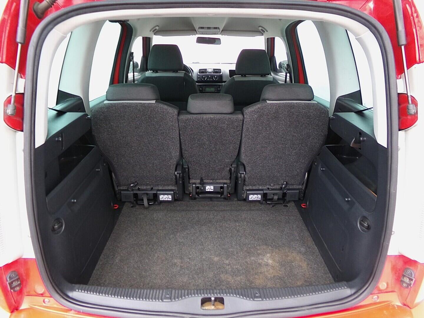 O419V08064_30.webp_ROOMSTER Active Fresh 1.4 16V 63 kW manuál, DPH