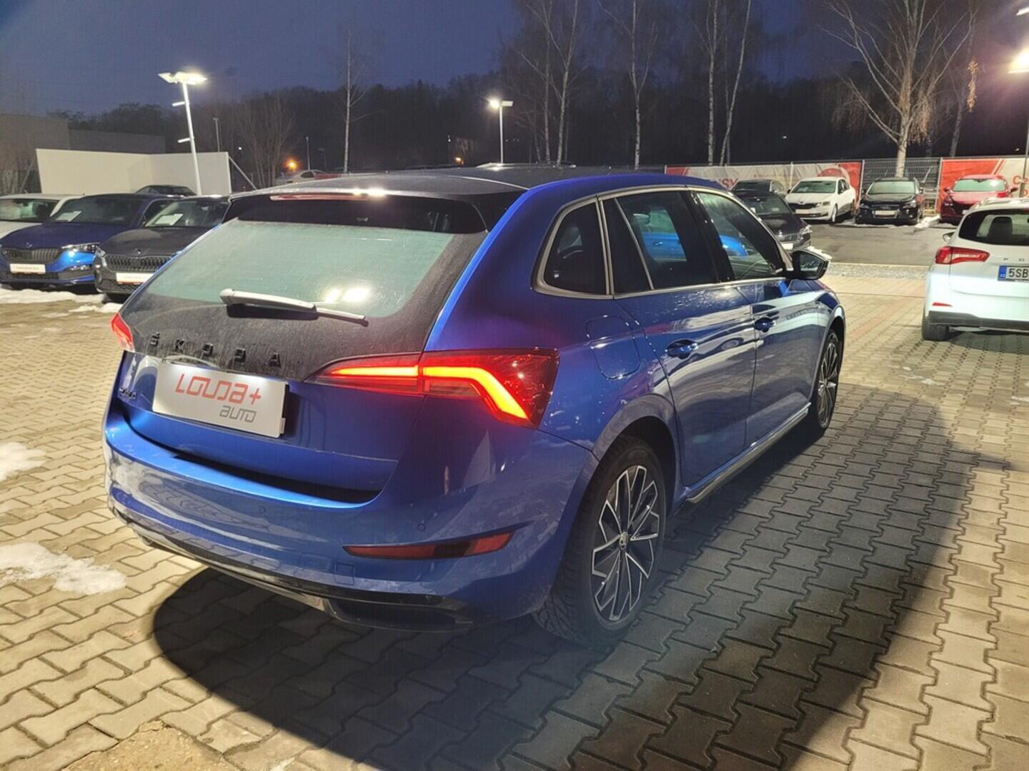 O419V08068_11.webp_SCALA Monte Carlo 1.5 TSI 110 kW manuál