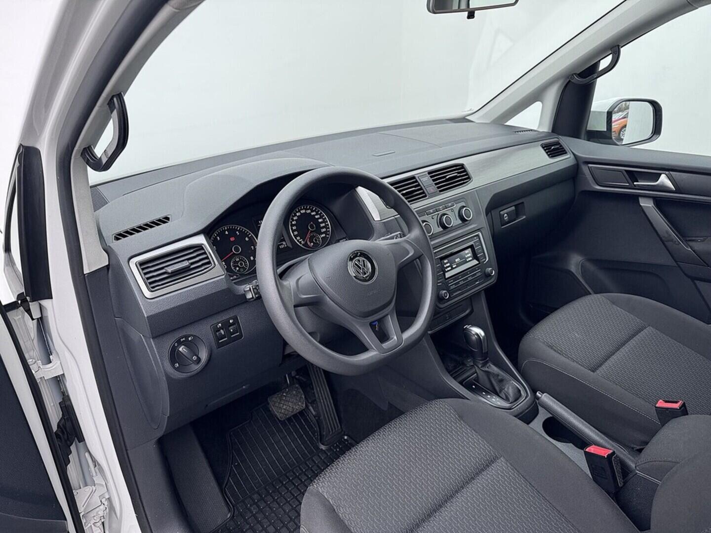 O419V08070_19.webp_CADDY Trendline 1.4 tgi 81 kW automat