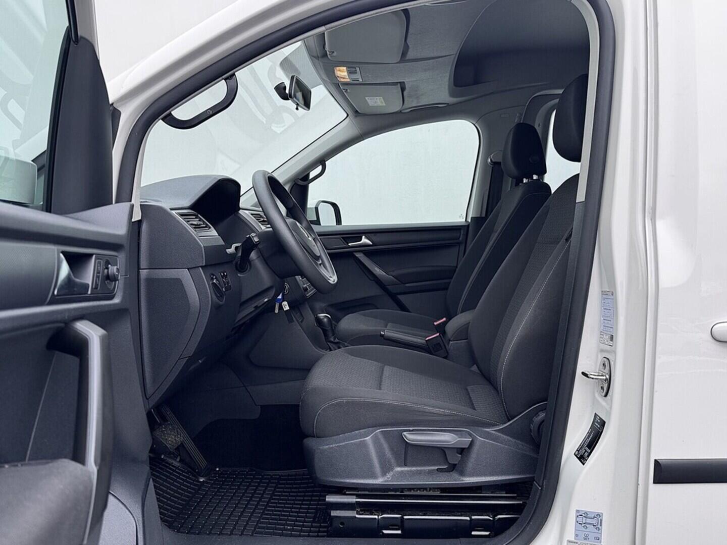 O419V08070_20.webp_CADDY Trendline 1.4 tgi 81 kW automat