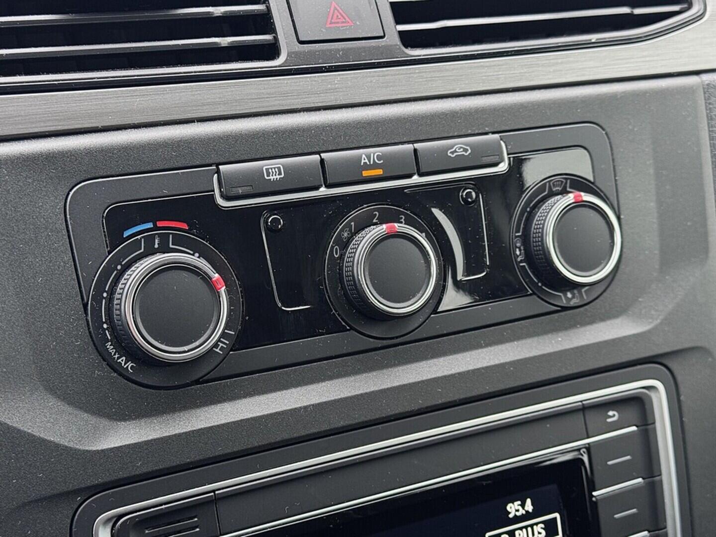 O419V08070_25.webp_CADDY Trendline 1.4 tgi 81 kW automat