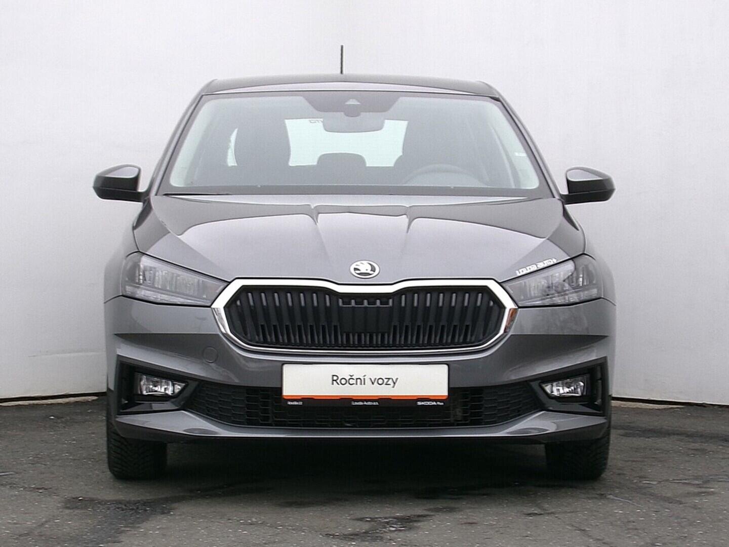 O419V08072_13.webp_FABIA Selection 1.0 MPI 59 kW manuál, DPH