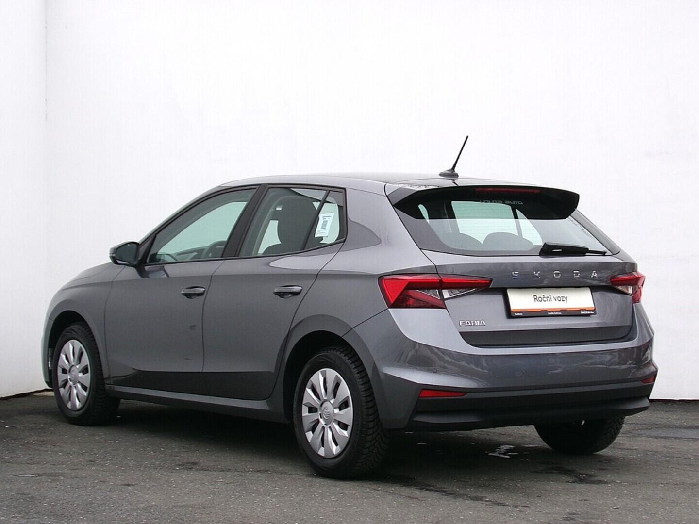 O419V08072_15.webp_FABIA Selection 1.0 MPI 59 kW manuál, DPH