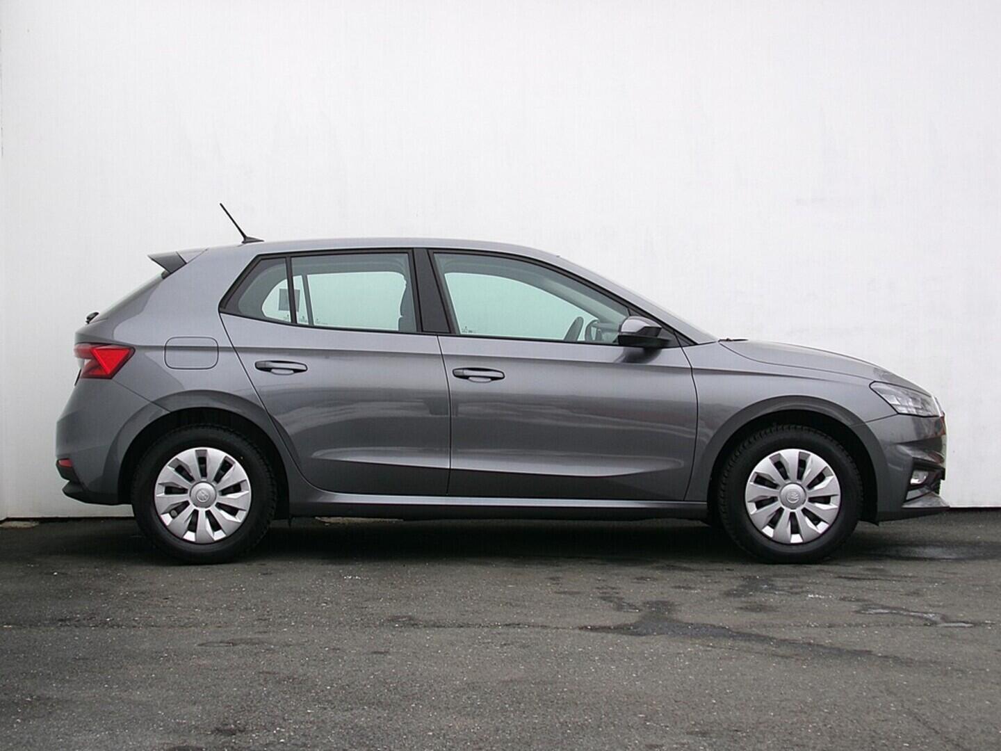 O419V08072_16.webp_FABIA Selection 1.0 MPI 59 kW manuál, DPH