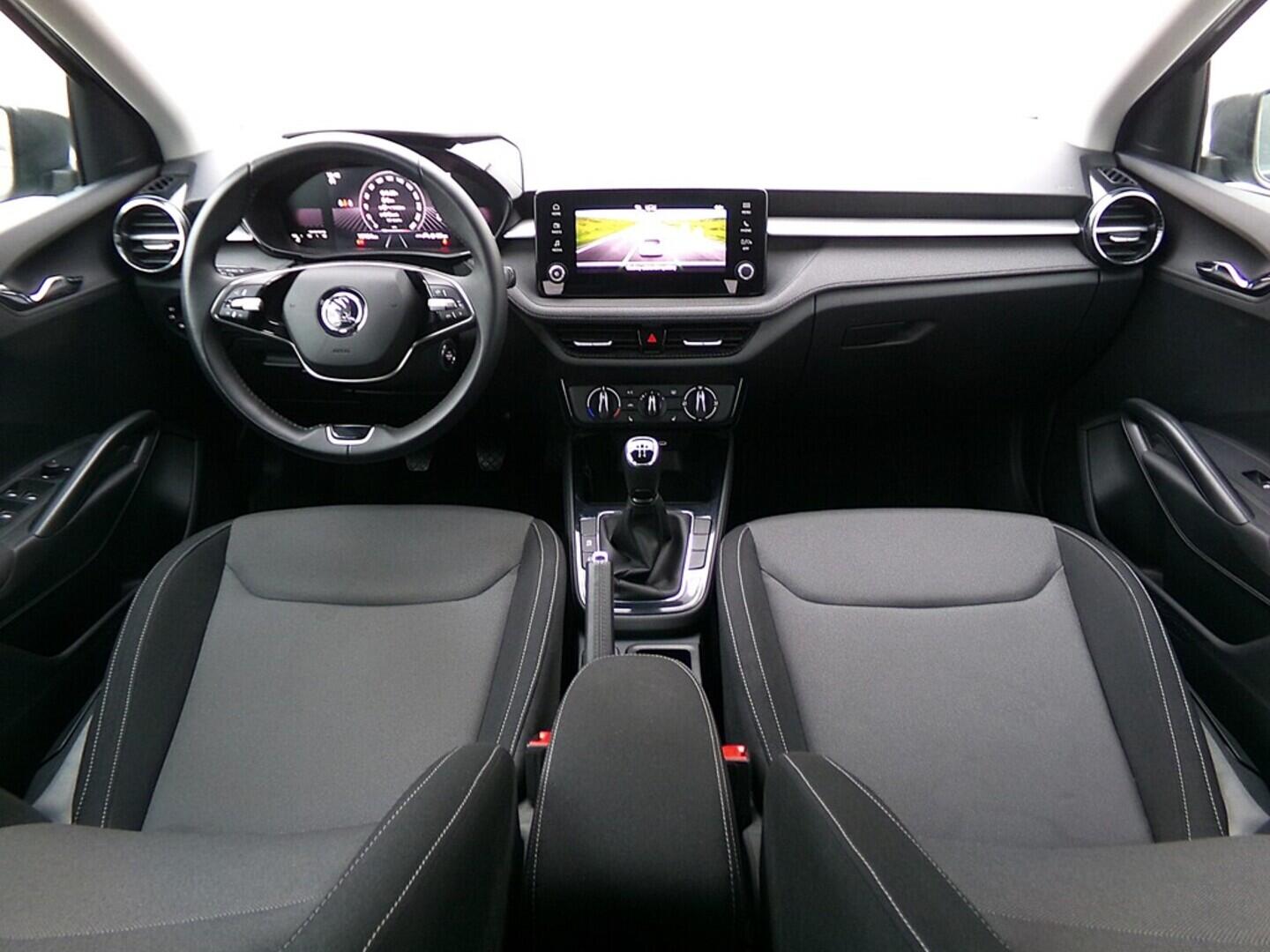 O419V08072_18.webp_FABIA Selection 1.0 MPI 59 kW manuál, DPH