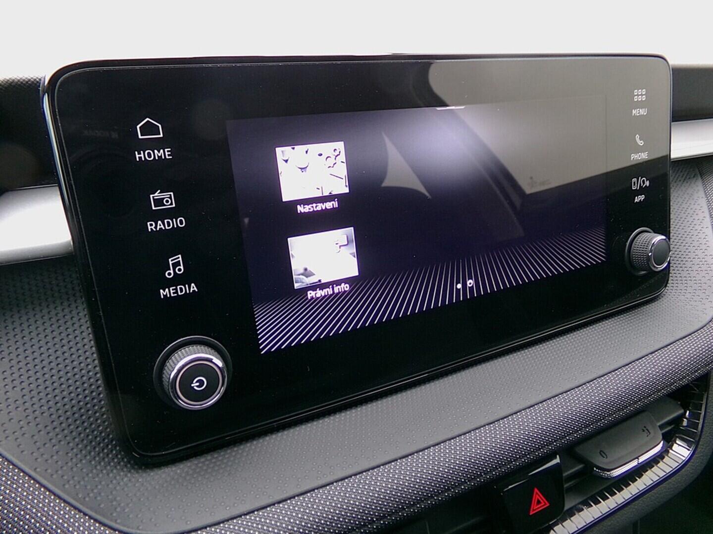 O419V08072_26.webp_FABIA Selection 1.0 MPI 59 kW manuál, DPH