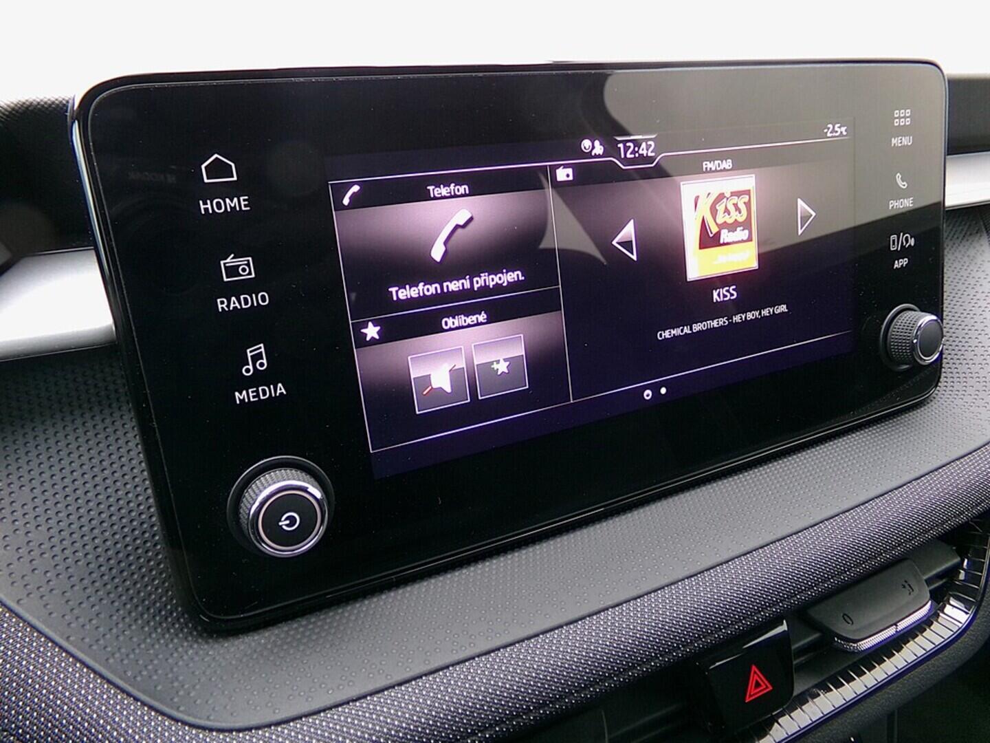 O419V08072_29.webp_FABIA Selection 1.0 MPI 59 kW manuál, DPH