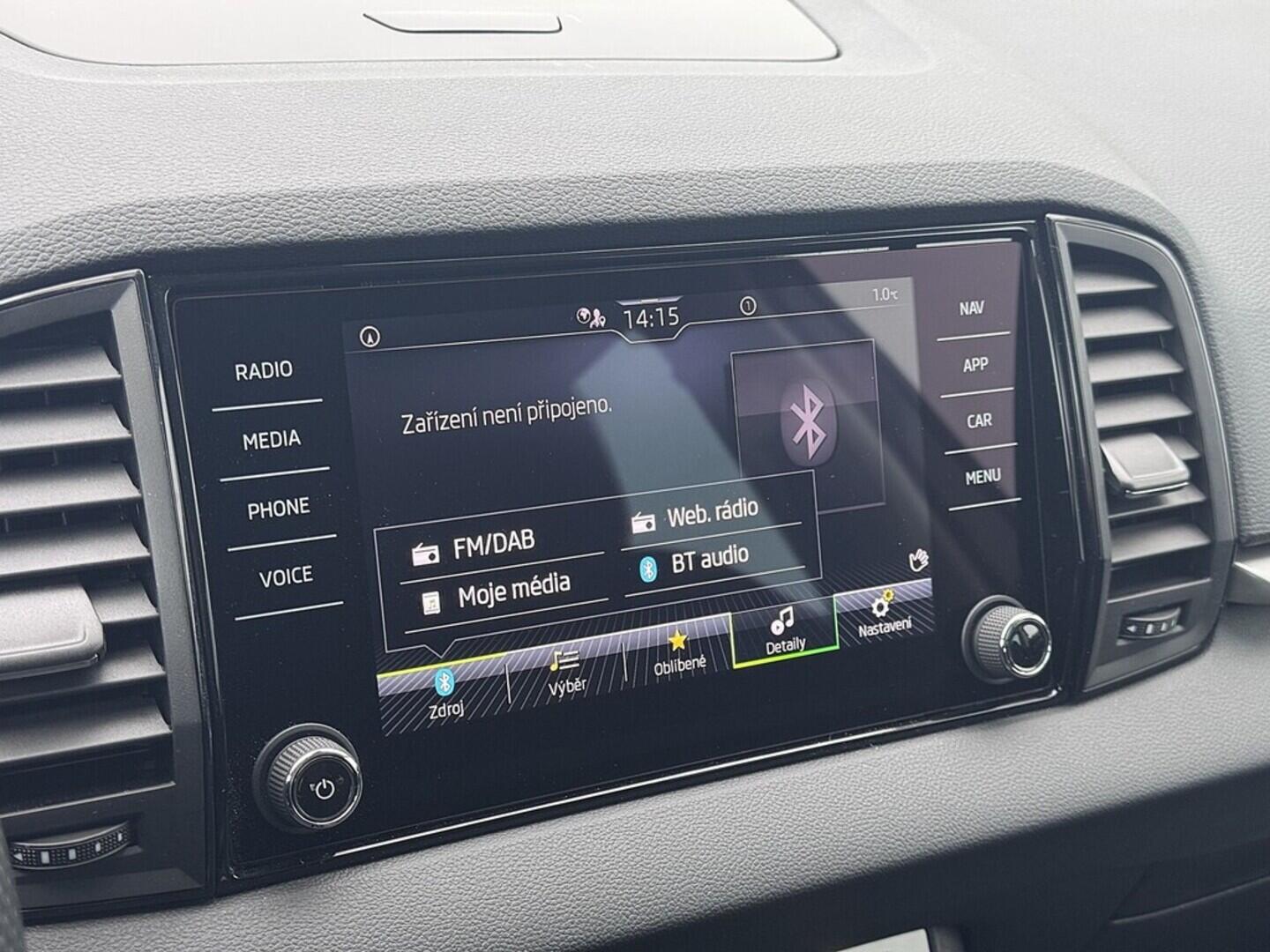 O419V08073_25.webp_KAROQ Selection 1.5 TSI 110 kW automat, DPH