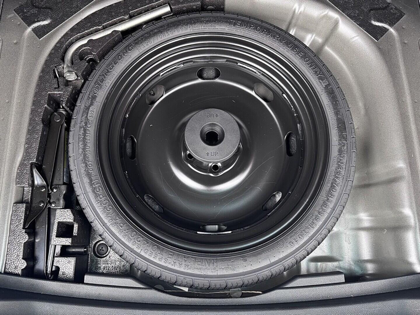 O419V08073_33.webp_KAROQ Selection 1.5 TSI 110 kW automat, DPH