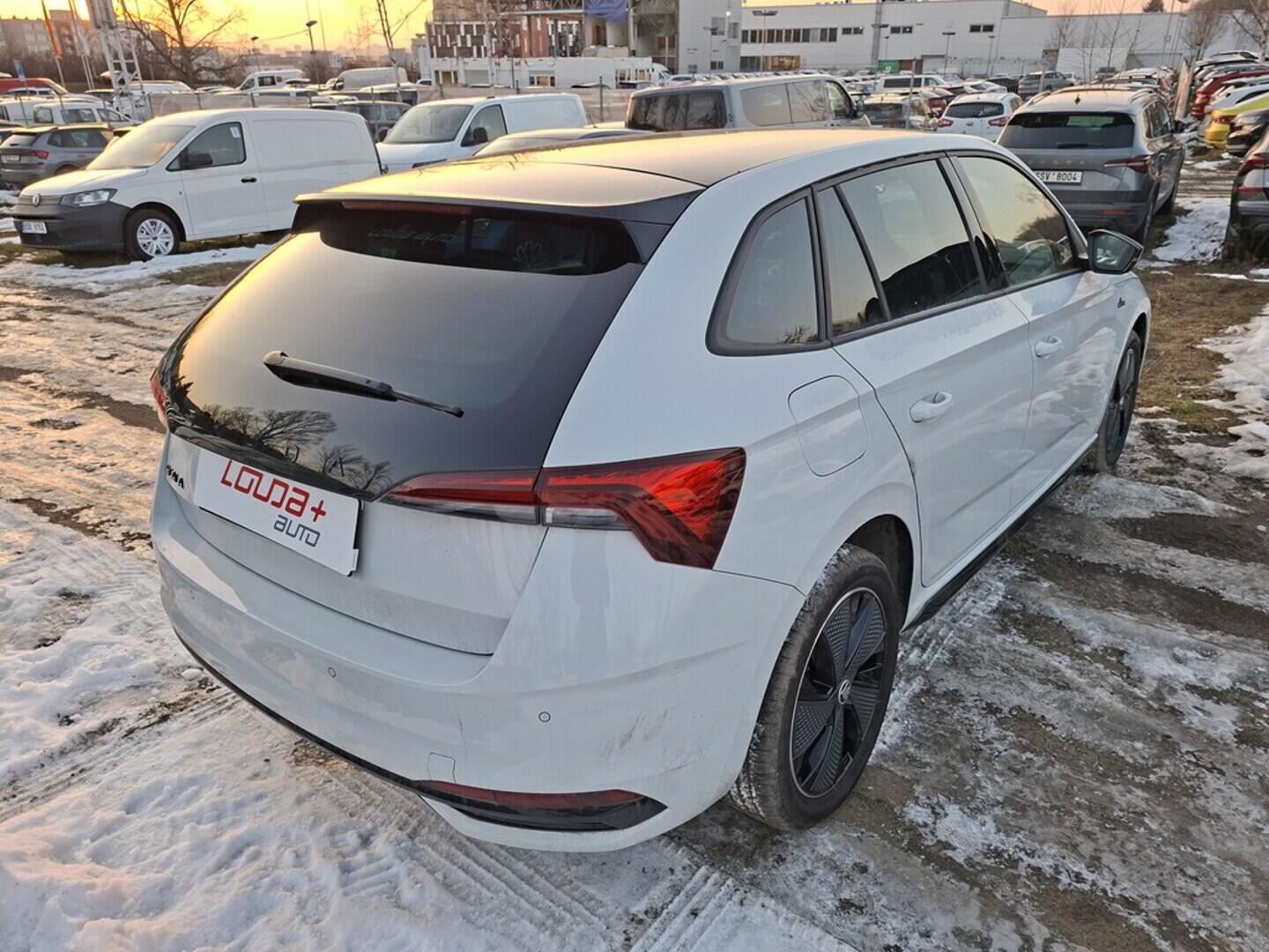 O419V08074_11.webp_SCALA Monte Carlo 1.0 TSI 85 kW automat, DPH