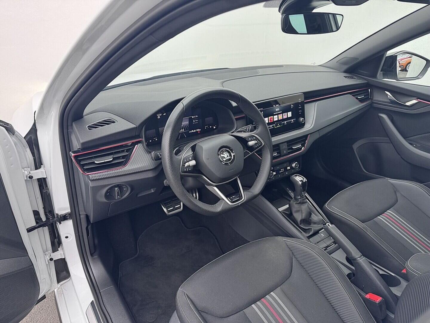 O419V08074_19.webp_SCALA Monte Carlo 1.0 TSI 85 kW automat, DPH