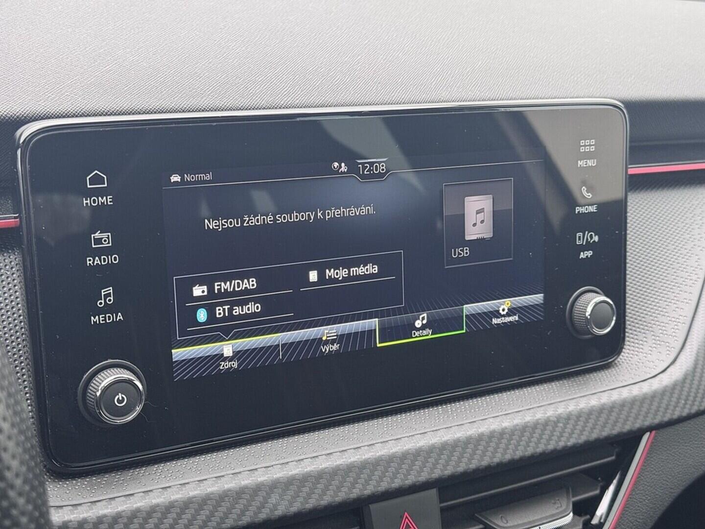 O419V08074_25.webp_SCALA Monte Carlo 1.0 TSI 85 kW automat, DPH