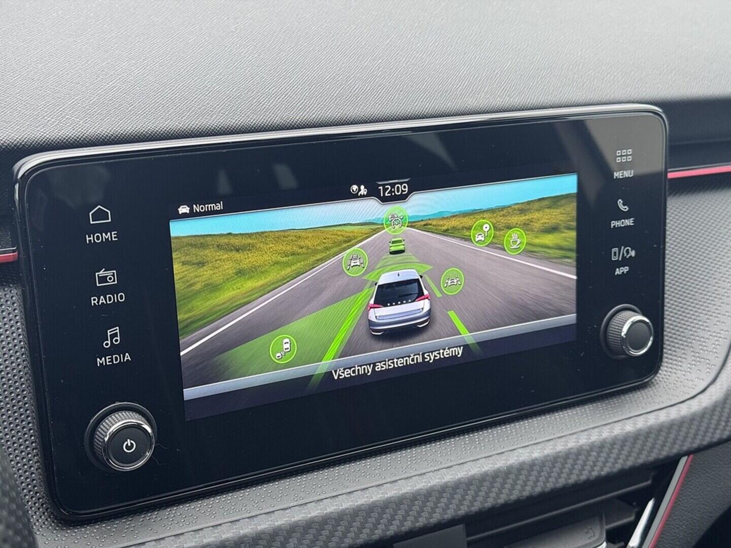 O419V08074_27.webp_SCALA Monte Carlo 1.0 TSI 85 kW automat, DPH