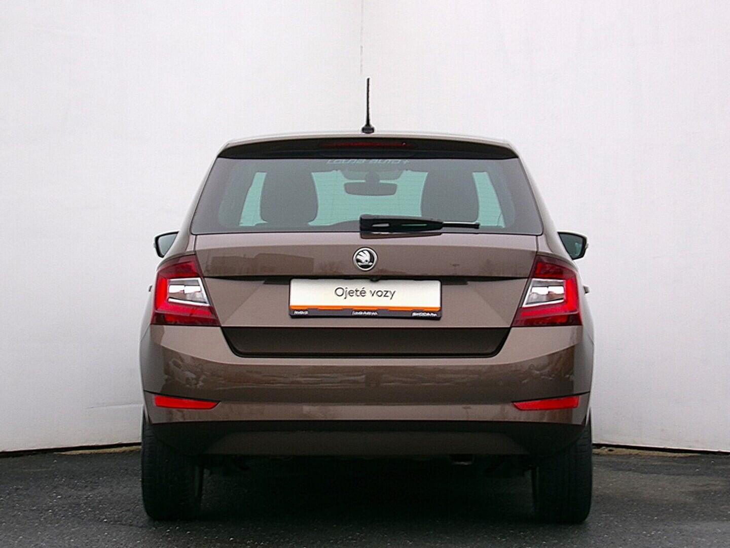 O419V08080_17.webp_FABIA Style 1.0 TSI 70 kW manuál, DPH