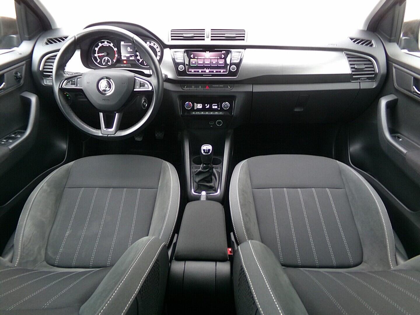 O419V08080_18.webp_FABIA Style 1.0 TSI 70 kW manuál, DPH