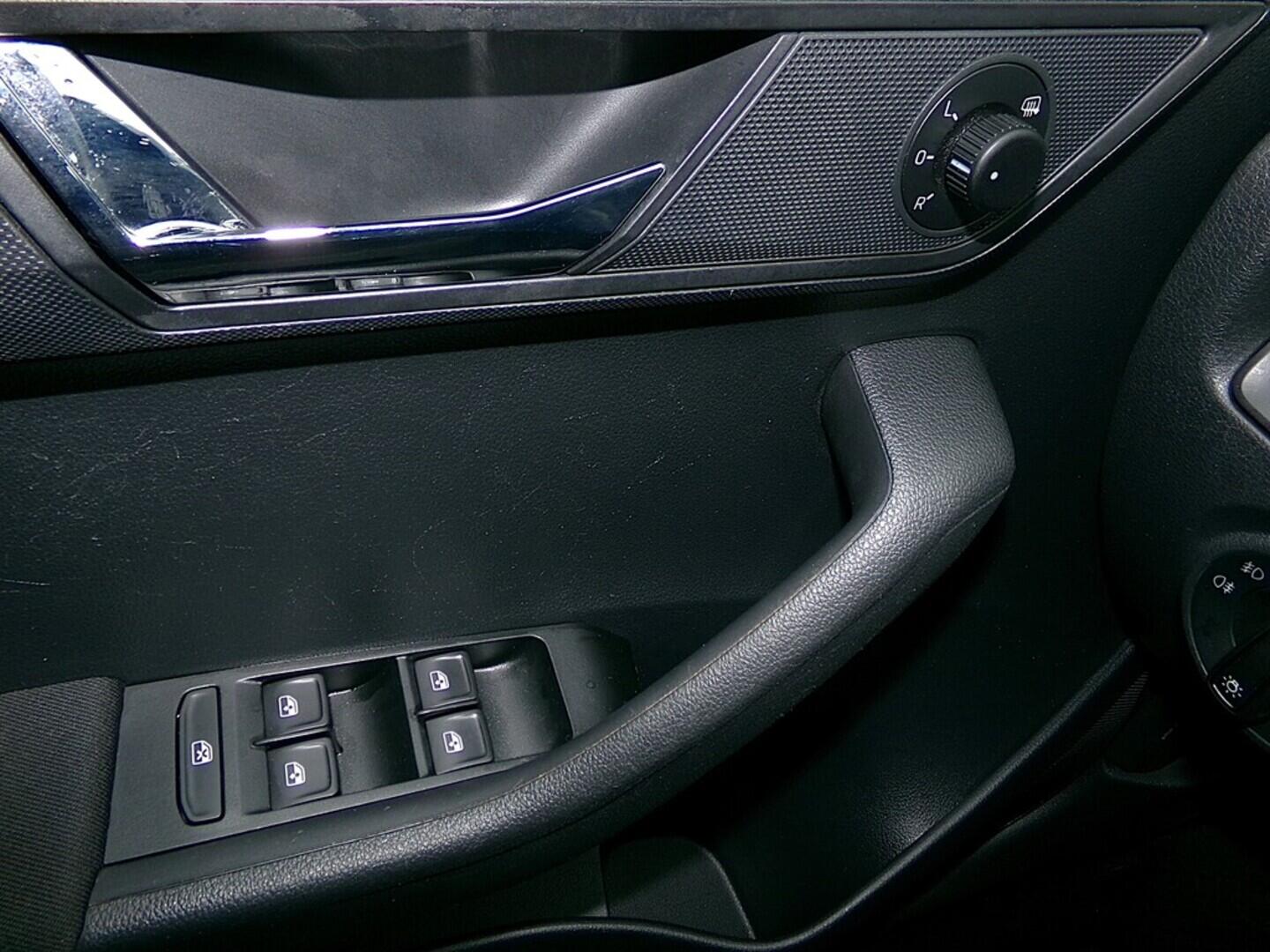 O419V08080_21.webp_FABIA Style 1.0 TSI 70 kW manuál, DPH