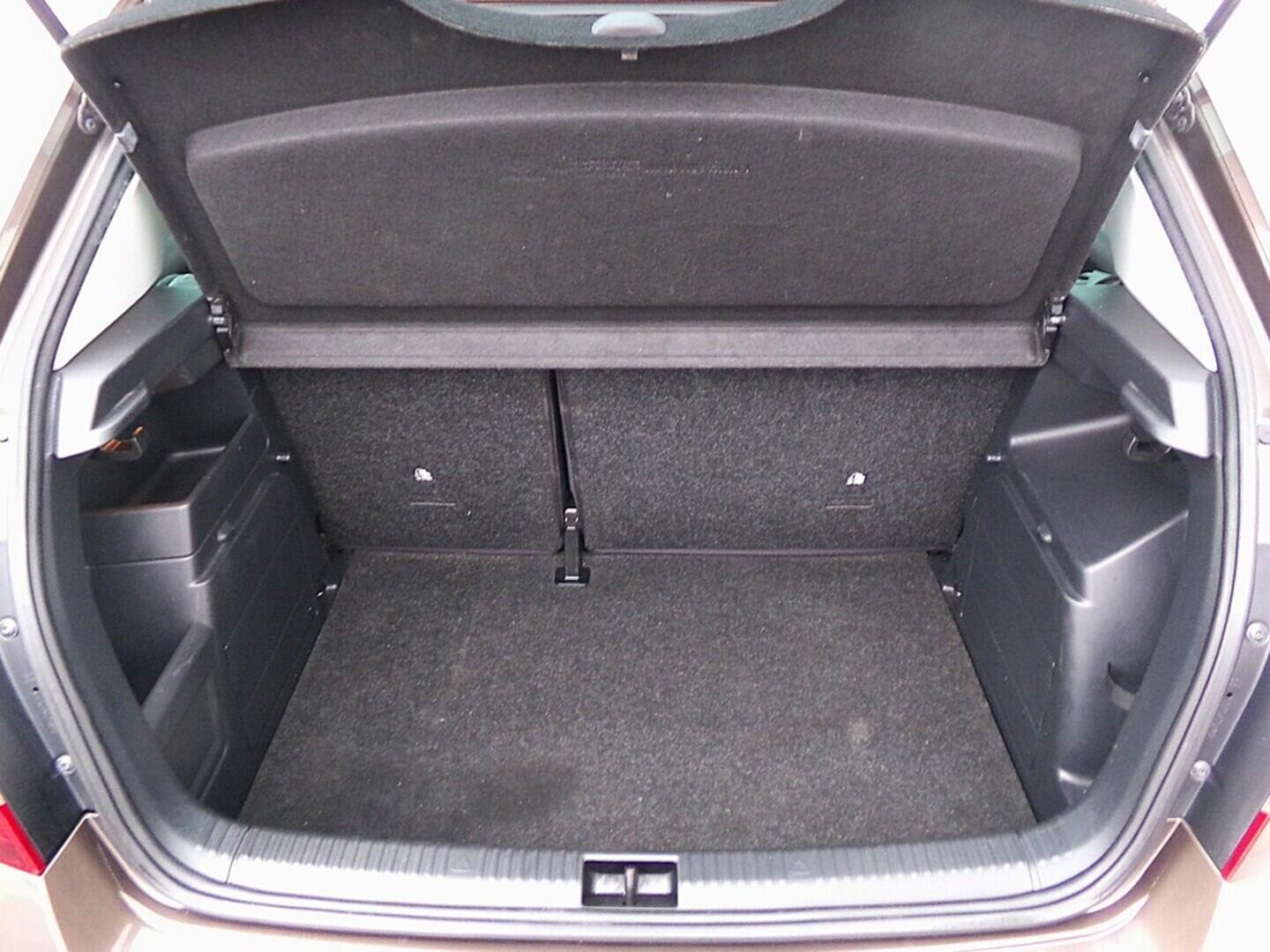 O419V08080_31.webp_FABIA Style 1.0 TSI 70 kW manuál, DPH