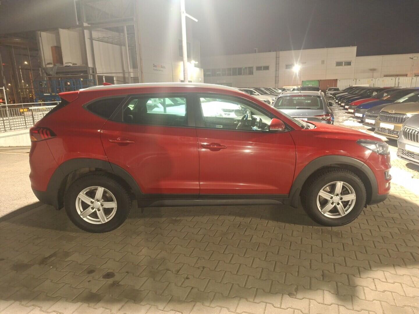 O419V08084_12.webp_TUCSON Made in Czech 1.6 TGDi 130 kW automat