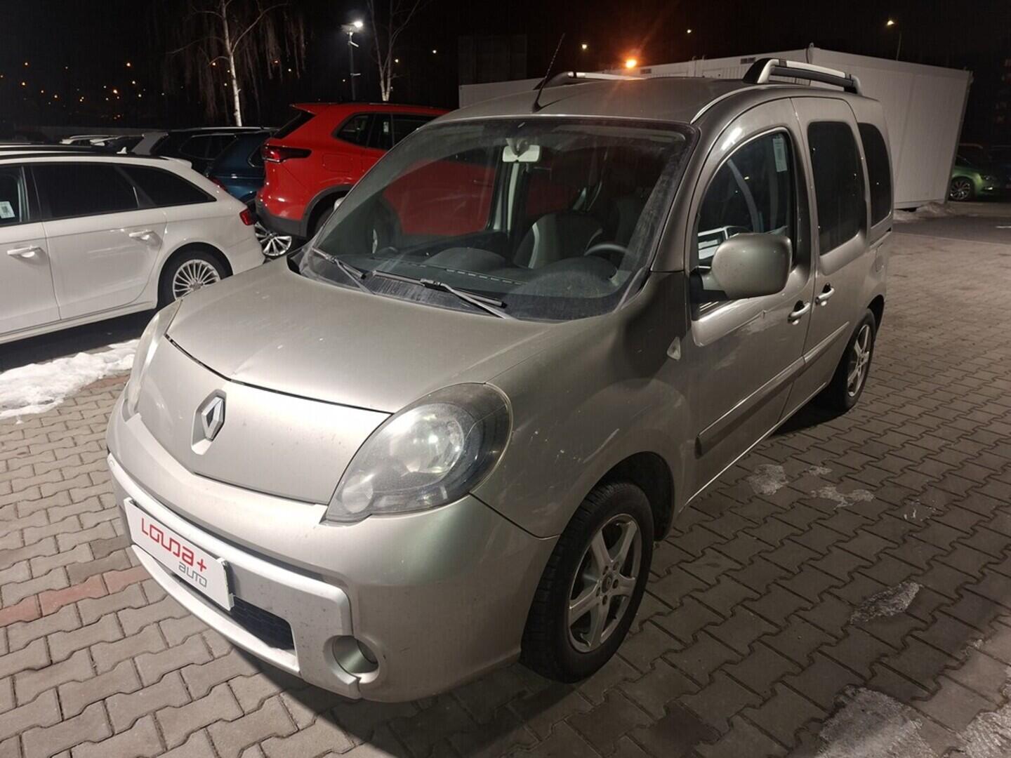 O419V08085_10.webp_KANGOO Privilege 1.5 . 80 kW manuál